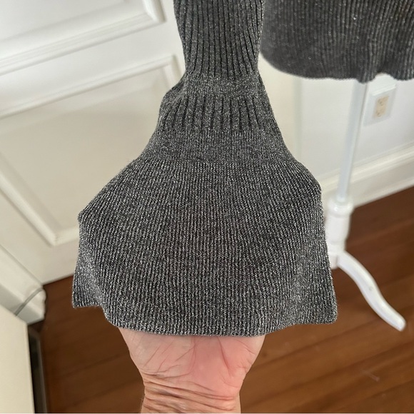 Veronica Beard Metallic Threads Turtleneck - Picture 11 of 13